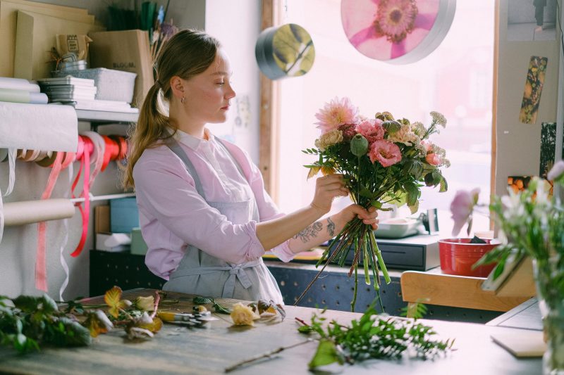 Learning to arrange flowers in a vase